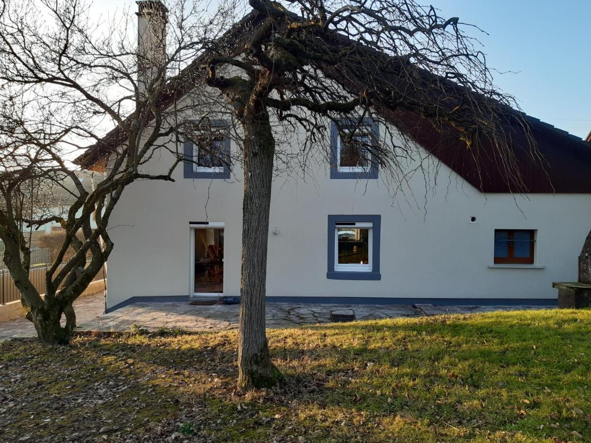 Ferienhaus De La Grande Rainette Grosne